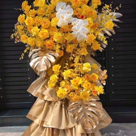 Lời chúc khởi đầu hanh thông - Hoa khai trương đầu năm