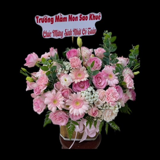 Hoa giỏ sinh nhật 24